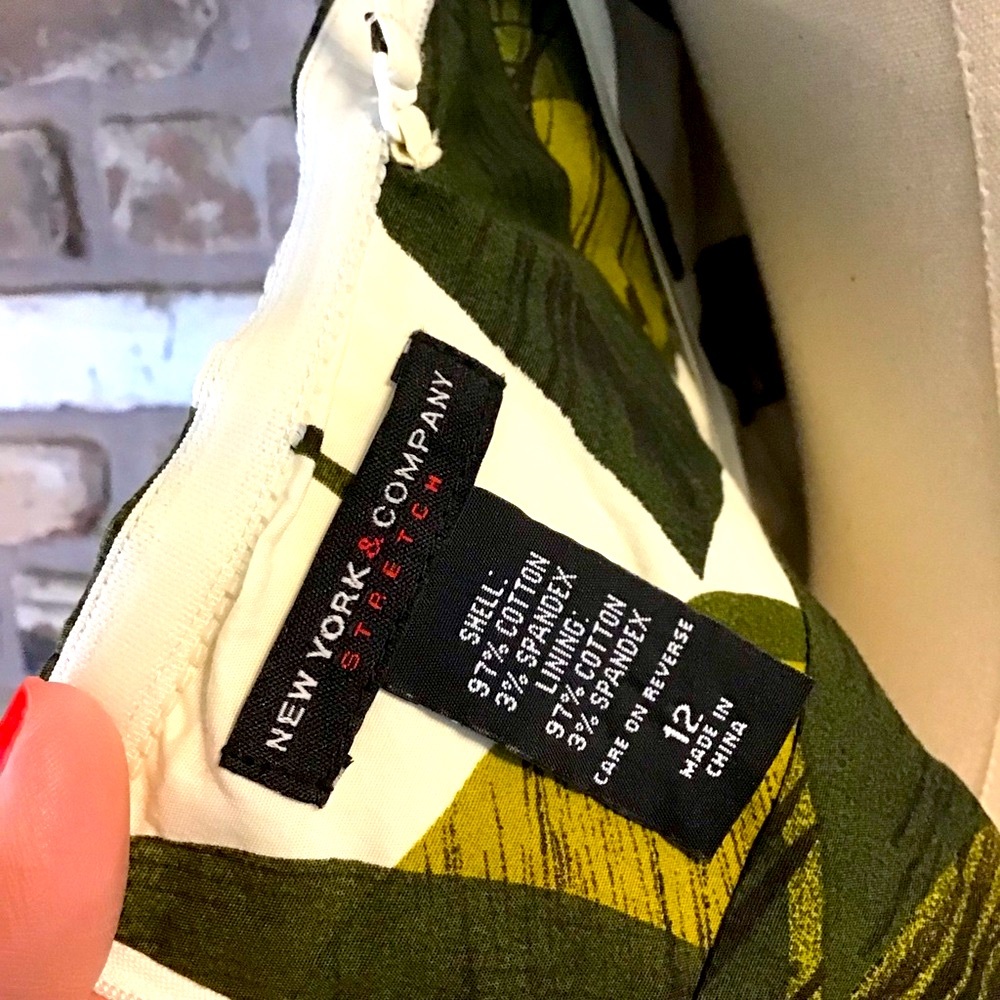 New York & Company Green & Cream Tropical Leaves Spaghetti Strap Sundress 12 - Picture 4 of 5